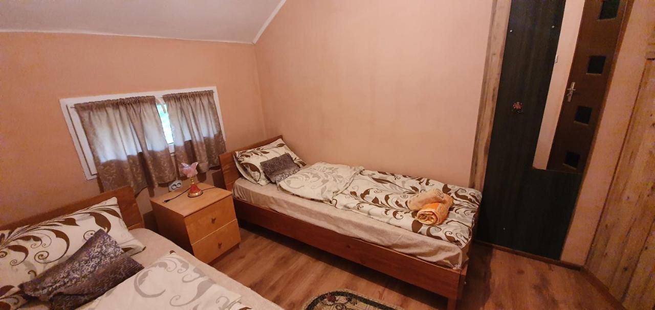 Bed and Breakfast Balla House Tărcaia Exterior foto